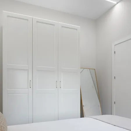 Always Easy I Tabakalera