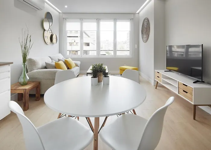 아파트 Always Easy I Tabakalera