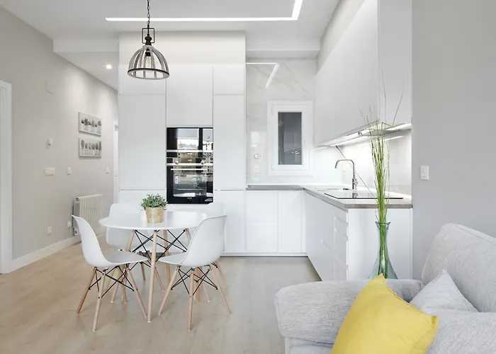 Always Easy I Tabakalera 산세바스티안